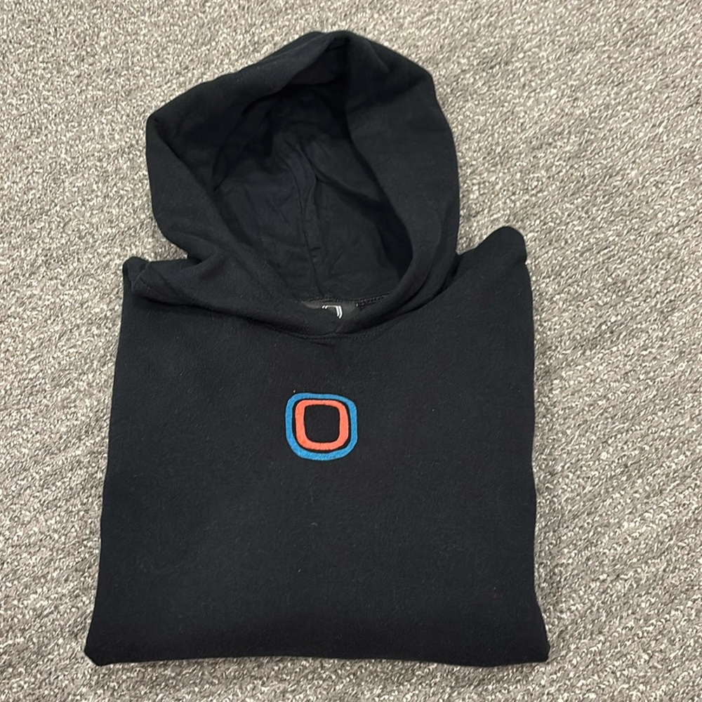 KIDS OT CLASSIC HOODIE, NY limited edition, medium, gently used